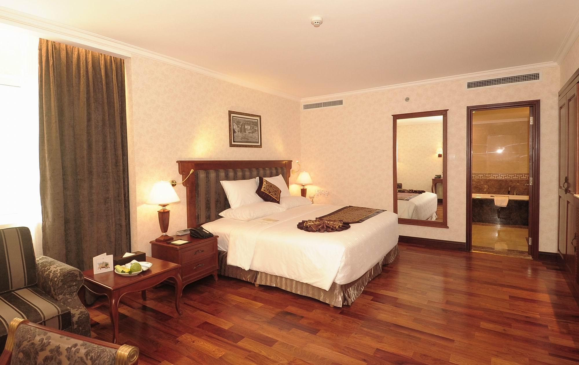 Khách sạn Rex TP. Hồ Chí Minh